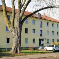Das Angebot richtet sich an Eltern mit einer Lern- oder geistigen Beeinträchtigung, auch in Kombination mit körperlichen oder psychischen Beeinträchtigungen, einer Epilepsie oder problematischem Verhalten und an ihre Kinder.