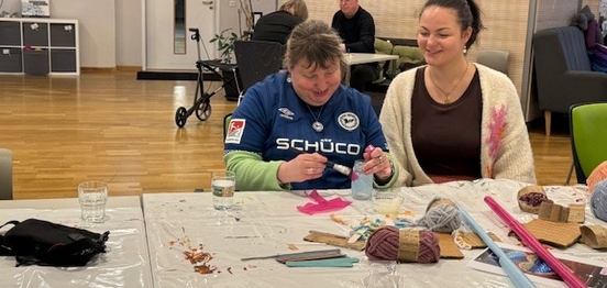 Leitbild-Postkarten-Motiv: Nächstenliebe aus Überzeugung