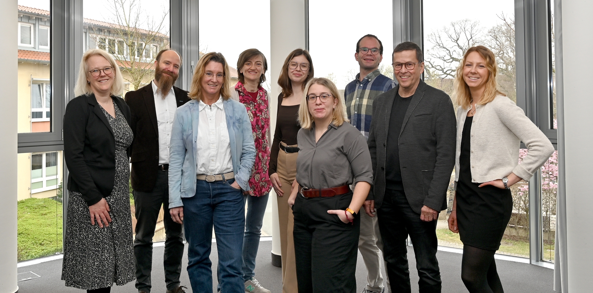 Das Foto zeigt die Kolleginnen und Kollegen des Projektes GUT.