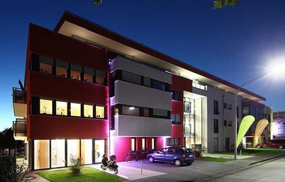 Das Haus an der Pontanusstraße ist Begegnungszentrum und unterstütztes Wohnen für Menschen mit Epilepsie, Menschen mit psychischen Erkrankungen und Erwachsene mit geisteigen Behinderungen.