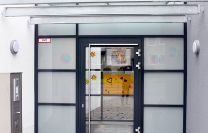 Der Eingangsbereich des Hauses Kesselborn in Dortmund von Bethel.regional