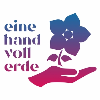 Logo mit der Beschriftung: "eine hand voll erde" - geöffnete flache Hand, in der eine Blume liegt (symbolisch)