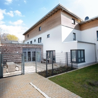 Das Haus Weddinghofer Straße in Kamen von Bethel.regional, wo Menschen mit besonderem Hilfebedarf unterstützt werden.